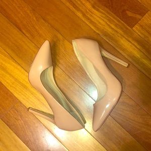 Classic Nude Pumps